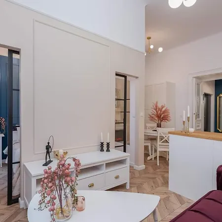 Olver Apartment Krasków Eksteriør bilde